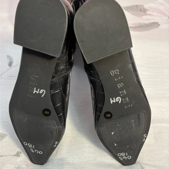 NEW Gianni Bini Black Leather Pointy Toe Croc Emboss Low Heel Knee High Boots 6- - Picture 12 of 14